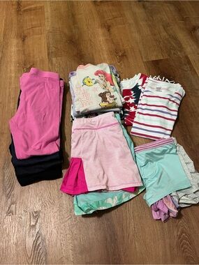 Girls 10-12 shirt and leggings bundle